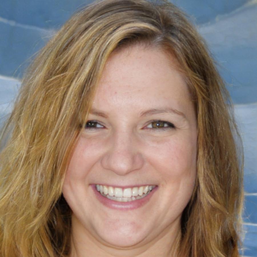 Sienna Vukovic, Leiterin Budget-Performance